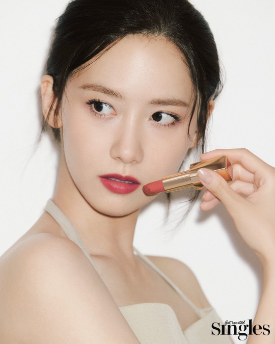 소녀시대 윤아, 쇠도 녹일 듯한 강렬한 눈빛