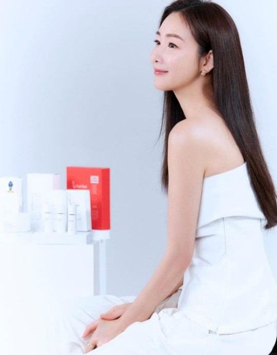 최지우, 여전한 '지우히메' 화보가 따로 없다