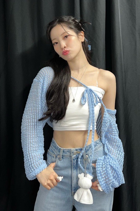 트와이스 다연, 아무거나 걸쳐도 그냥 패션