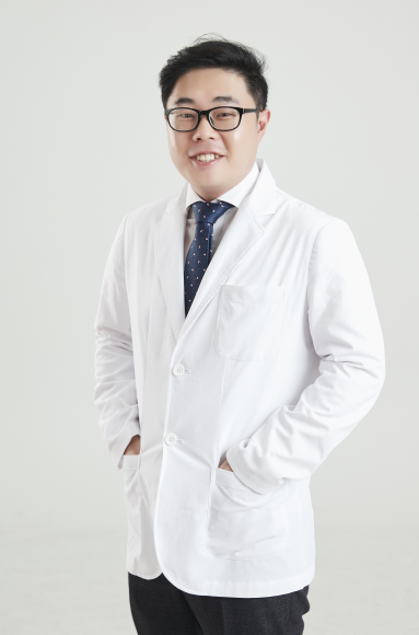 김철윤 대표원장