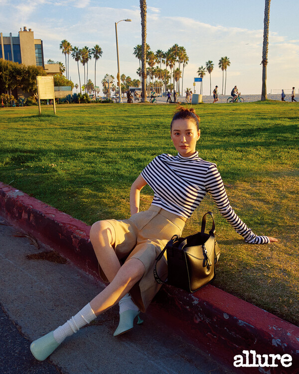 정유미, '윰블리' 증명하는 압도적 패션 화보