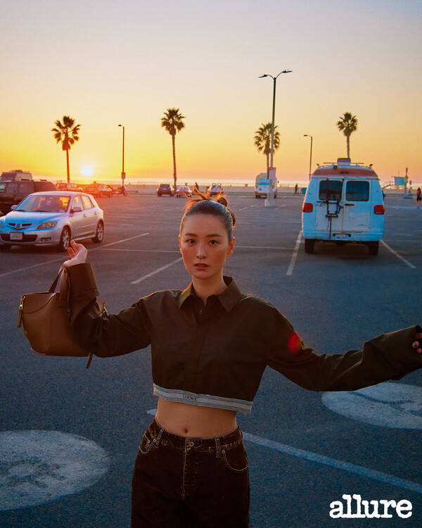 정유미, '윰블리' 증명하는 압도적 패션 화보