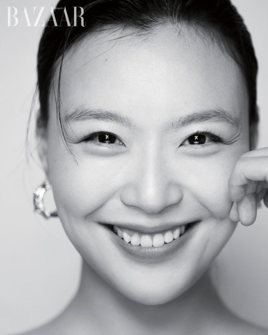 ‘콘크리트 유토피아’ 배우 장선, 강렬하고 우아하게