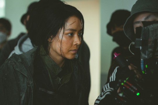 '황야' 마동석+노정의 스틸 방출-26일 공개