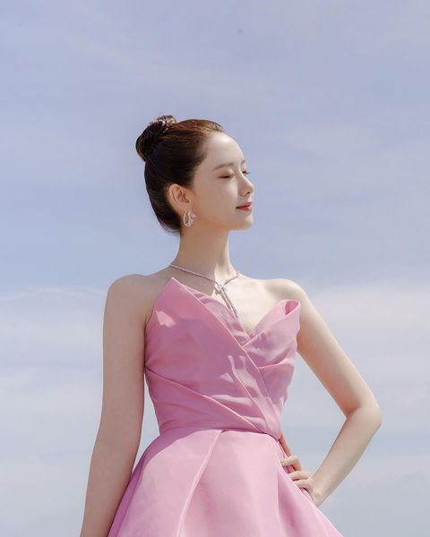 임윤아, 칸 국제 영화제에서 뽐낸 핑크공주 매력