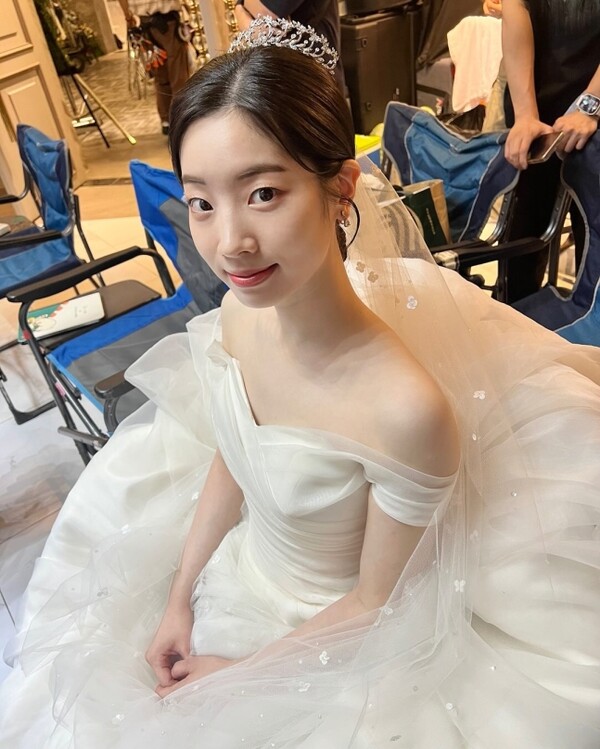 트와이스 다현, 웨딩드레스 매력 '좋아했던 소녀의 결혼식'