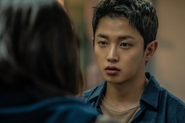 김민석, '샤크' 이어 '노이즈' 연이은 흥행 1위