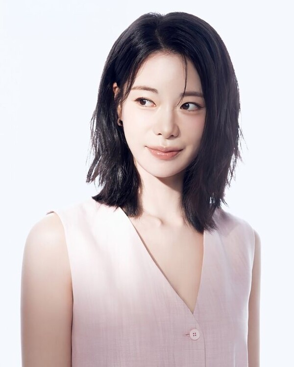 이정재+임지연, 18살 나이 차-사장님&소속 배우