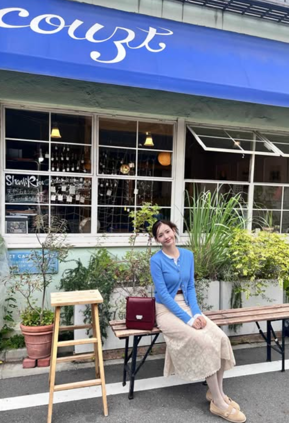 일본 활동 하연수, 35살 되어도 여전한 '꼬북 미녀'