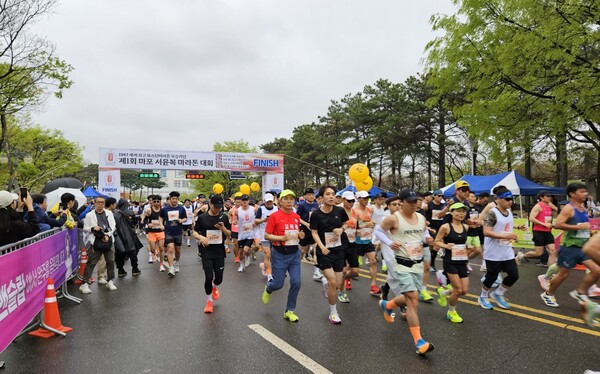 지난 4월 19일 제1회 마포 서윤복 마라톤대회 출발 모습. (사진제공=필자 김원식)