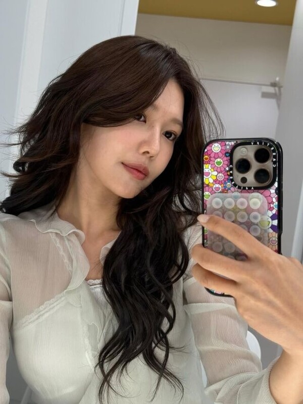 소녀시대 최수영, 봄의 여신 증명하는 자태