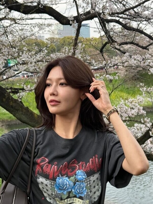 소녀시대 최수영, 봄의 여신 증명하는 자태