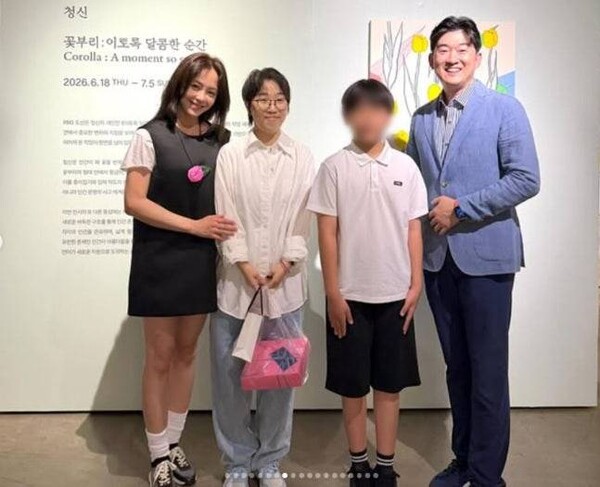 강성연, <b>재혼</b> 후 한층 밝아진 가족의 완성