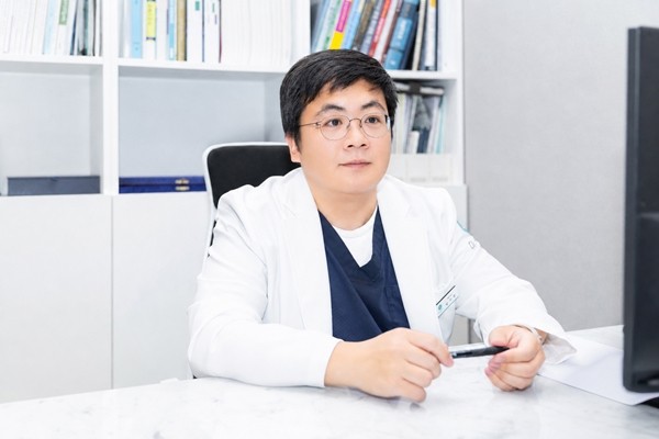 피부결 모공 고민부터 탄력 저하까지... 포텐자 인모드 진행 시 고민별 접근 중요