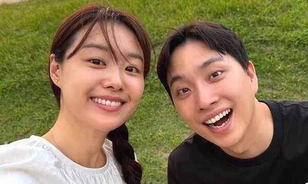 박위 가족 <b>송지은 차별</b> 논란, 수양딸 <b>윤소희</b>에 불똥