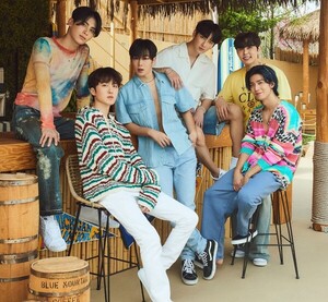 SF9 데뷔 6주년 기념, 팬 클럽이 기부