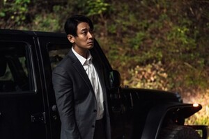 주지훈, 검사 사칭 흥신소장으로 변신