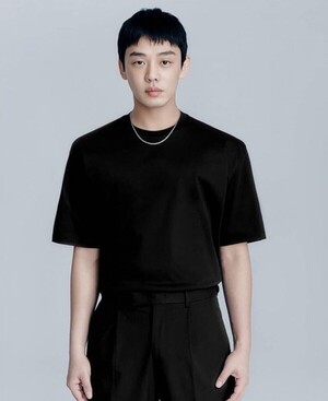 '종말의 바보' 김영웅 유아인 옹호 생각 없다