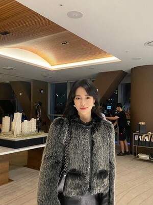 Lim Jiyeon brags about her favorite outfit - Song Hye-kyo's comment Bbang