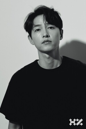 송중기, '화란'으로 칸 입성, 케이티 루이스 사운더스는?