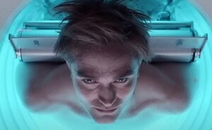 봉준호 신작 '미키 17', 6월 8일 공개