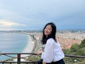 임수정, 프랑스 니스에서 전해 온 청순 매력