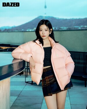 김민주, 청순함+섹시함 다 잡은 팔색조 패딩 룩