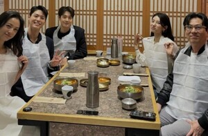 수지+탕웨이+박보검+김태용 감독 한자리에