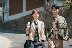 정유미x최우식, 예능 남매 케미 영화에선?