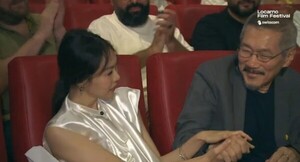 김민희, 로카르노 최우수 연기상-홍상수와 애정 과시