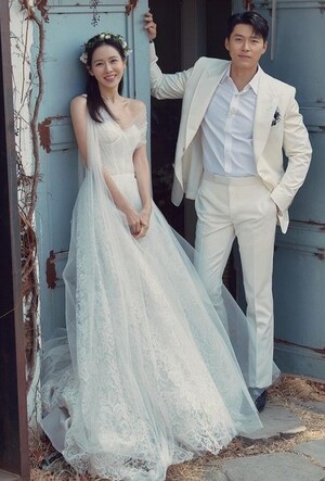 현빈+손예진 부부, 새해에도 3 억원 기부