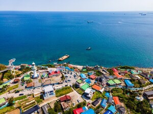 잔잔하게 퍼지는 책의 물결, 묵호 여행책방 ‘잔잔하게’ [조동범 시인 칼럼]