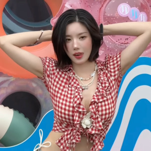 '워터밤 여신' 권은비, 비욘세 빙의+이시안과 듀엣