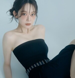 강민경, 235만 팬들 상대 사기 죄송합니다