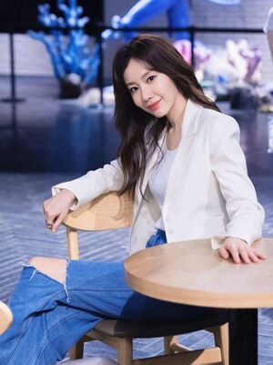 김아중, 7개월 만의 근황-영화 '생명의 은인'으로 복귀