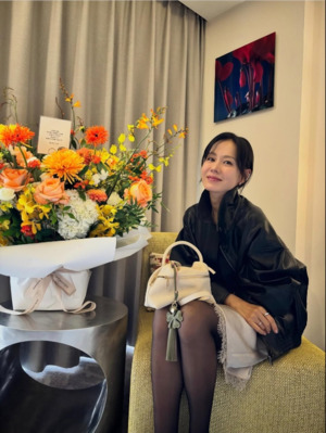 손예진, 이탈리아 럭셔리 브랜드 아테스토니와 겹경사