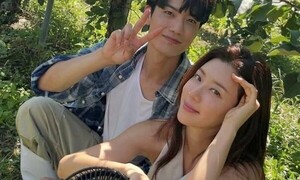 박한별, 6년 만에 딴 남자 옆에 '버닝썬 남편은?'