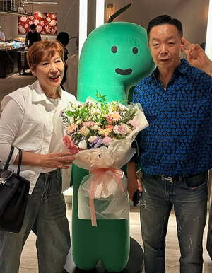 김학래, 故 전유성 비보 한 달 만에-명품 치장